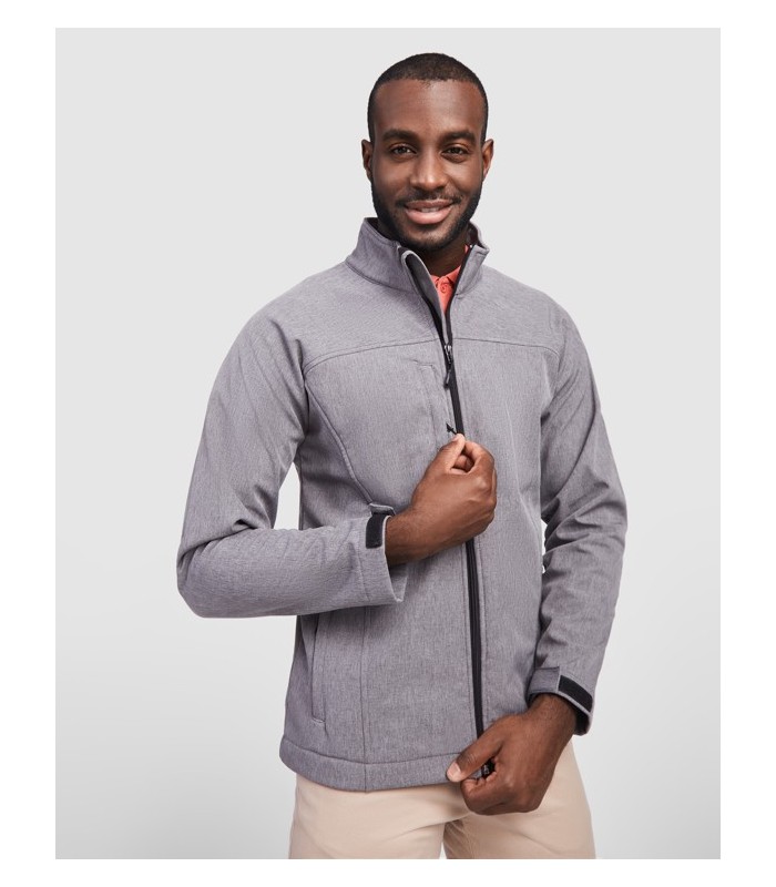 Chaqueta softshell Rudolph personalizable con triple capa y bolsillos